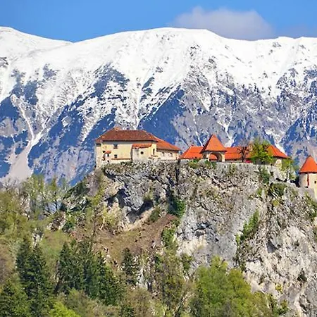 Tisa, * Bled